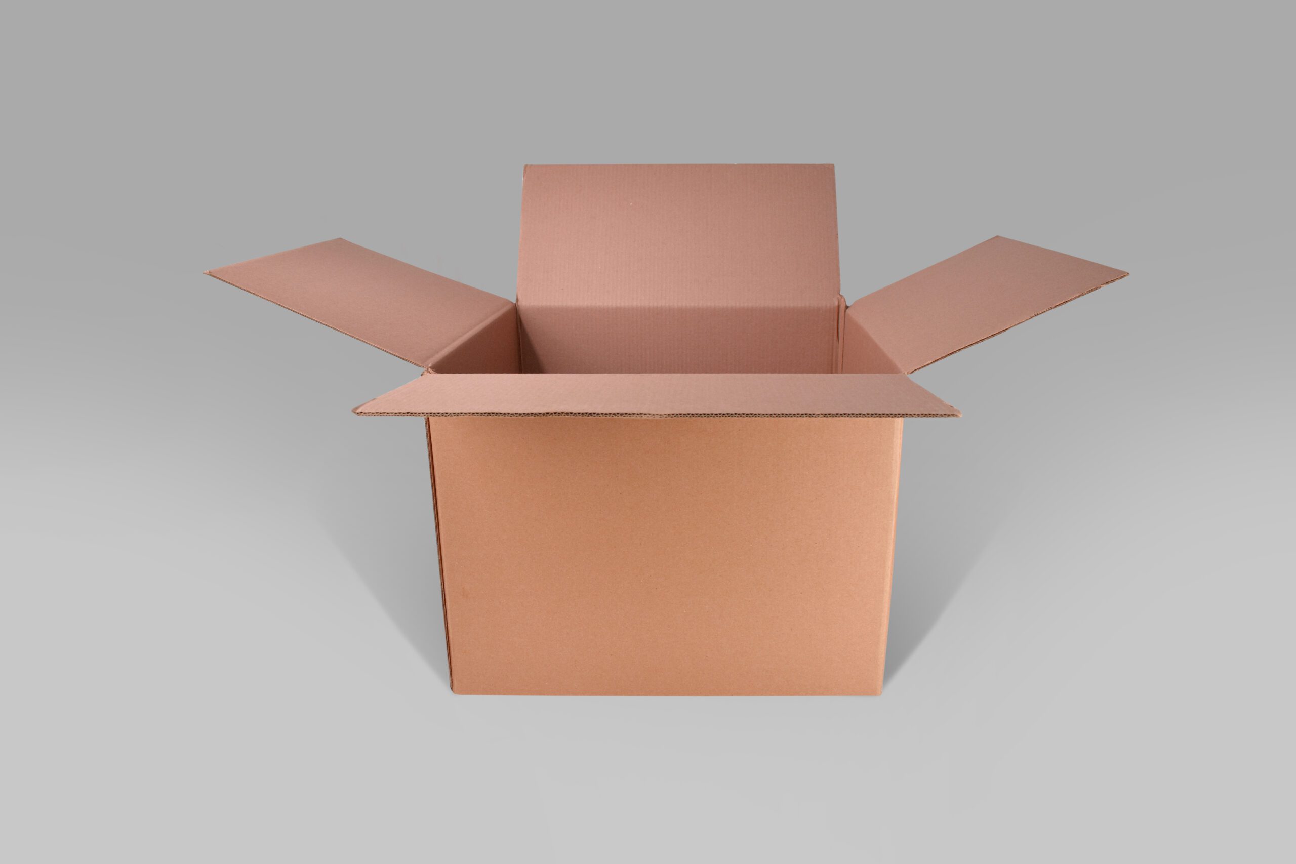 Caja cuadrada para almacenamiento y envíos